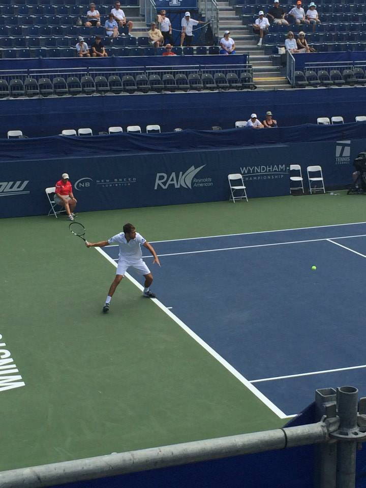 Janowicz snaps Goffin's win streak