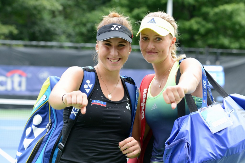 Belinda Bencic & Kiki Mladenovic (Photo: Christopher Levy @Tennis_Shots)